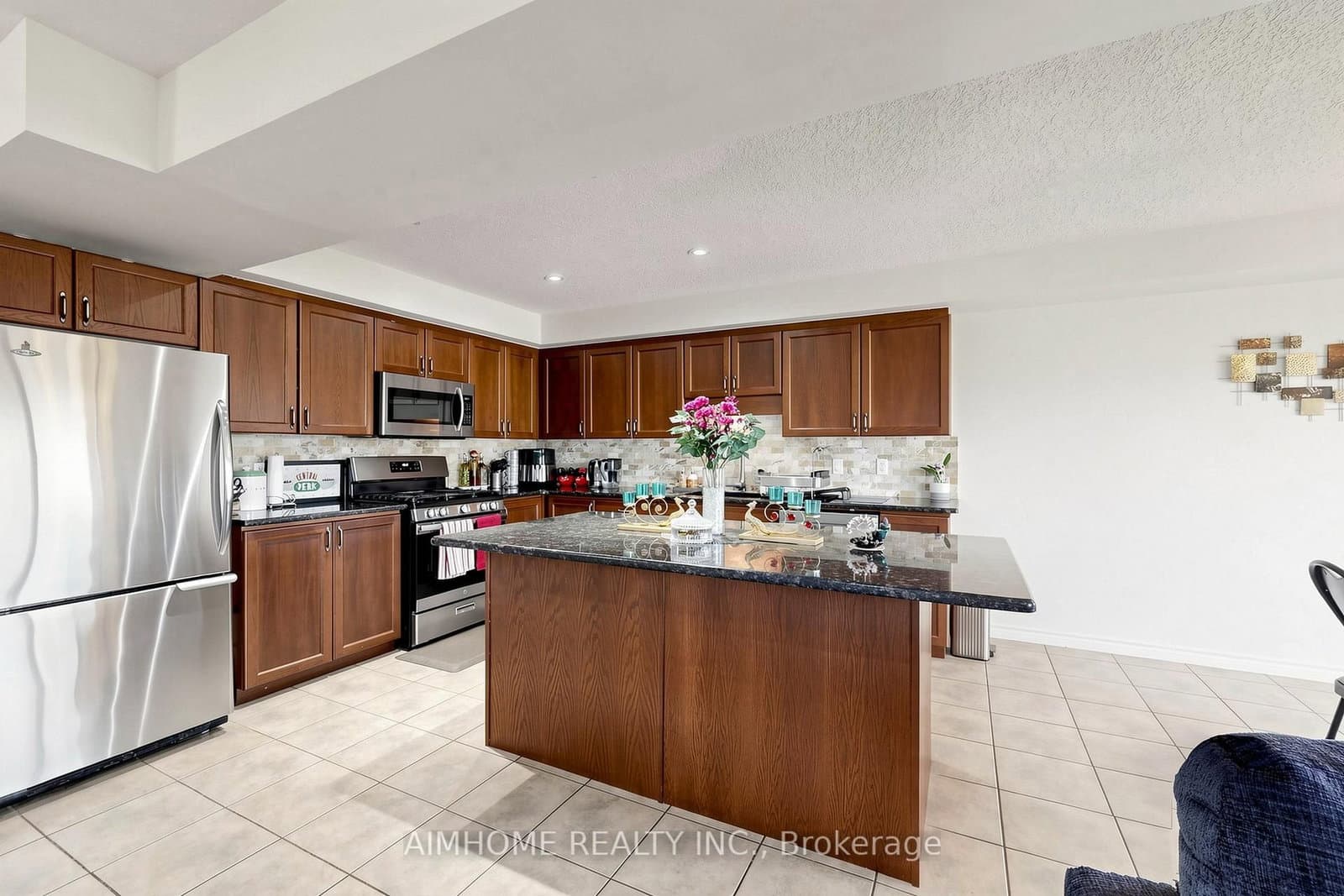 205 Huck Crescent thumbnail 8