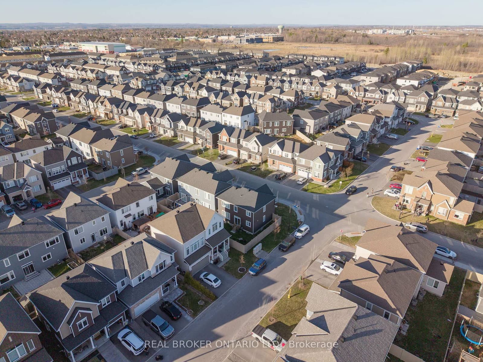 358 Lamarche Avenue thumbnail 35
