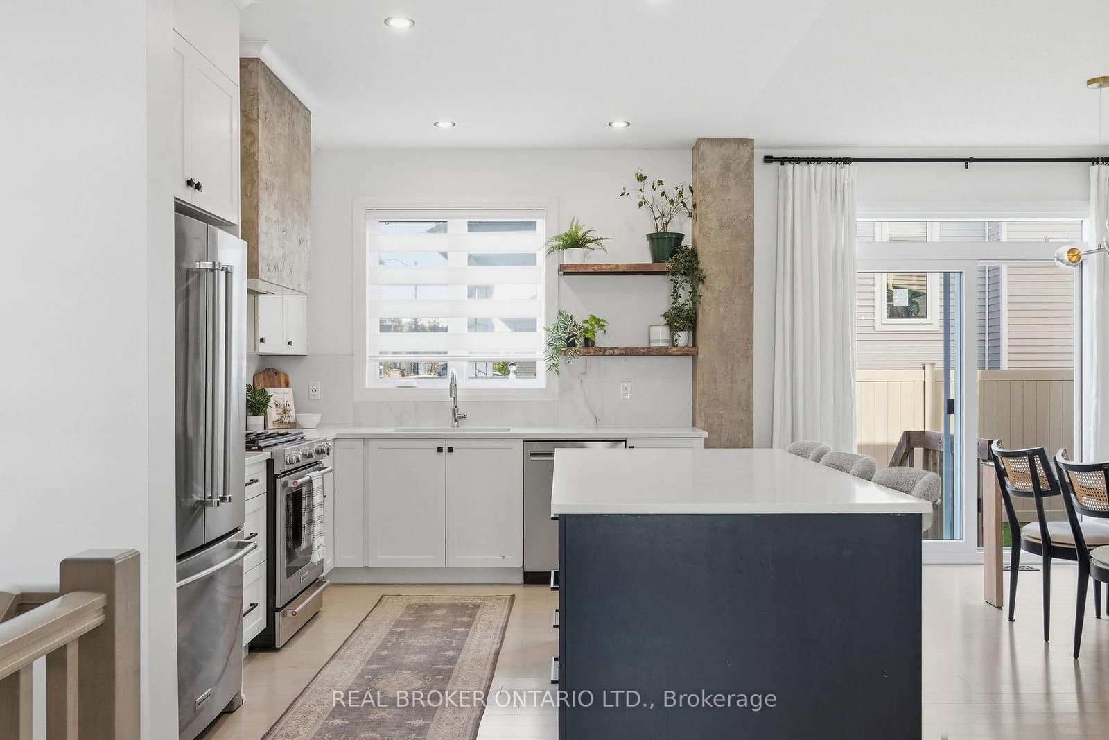358 Lamarche Avenue thumbnail 5