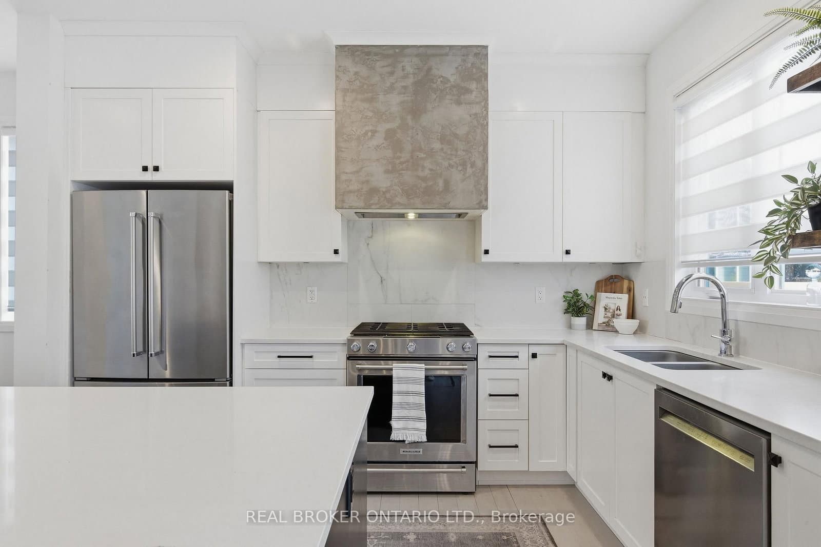 358 Lamarche Avenue thumbnail 7