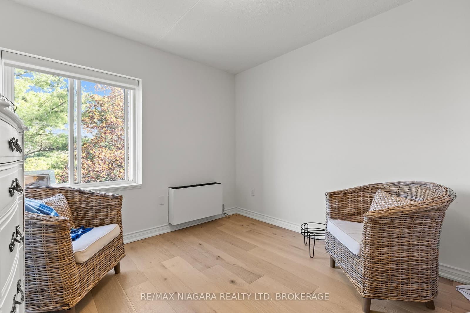 61 Paffard Street, Unit 403 thumbnail 12
