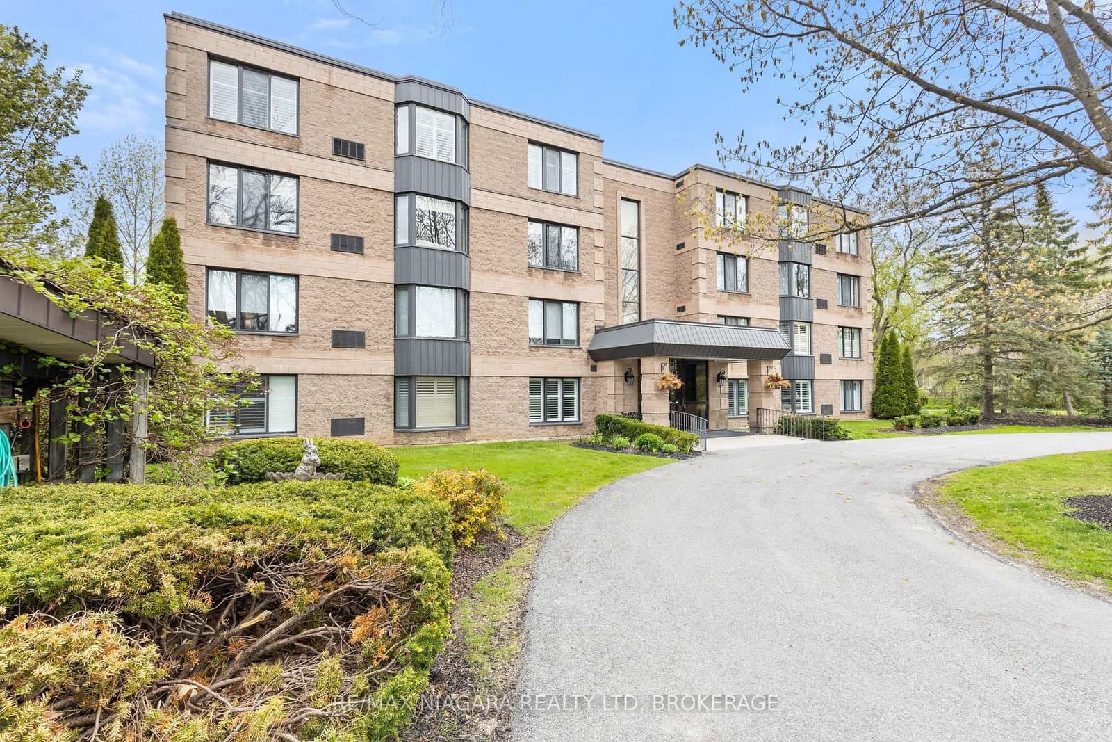 61 Paffard Street, Unit 403 thumbnail 20
