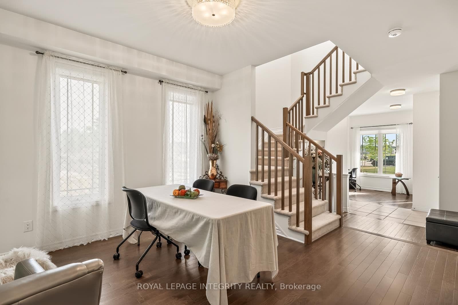 655 PERSIMMON Way thumbnail 18