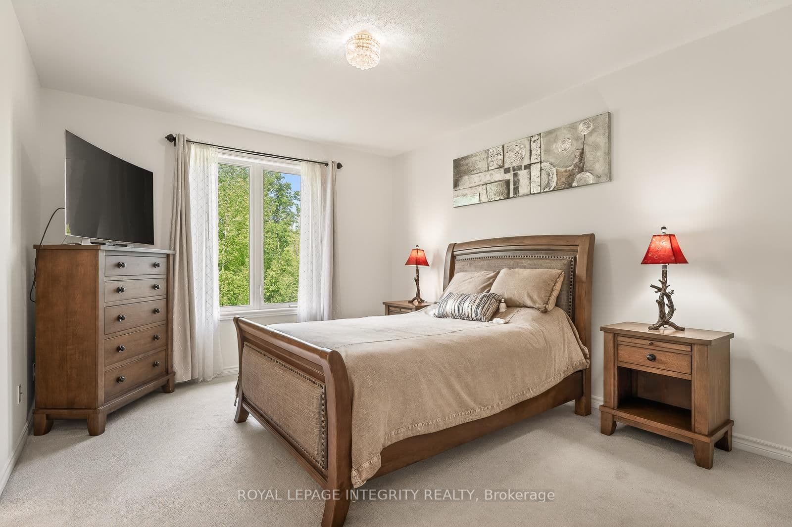 655 PERSIMMON Way thumbnail 25