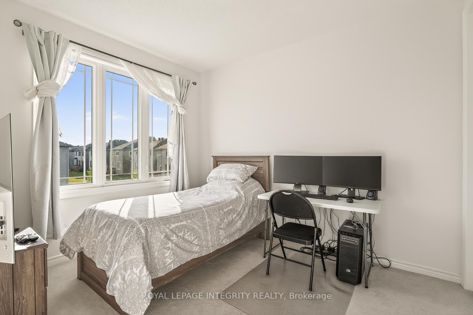 655 PERSIMMON Way thumbnail 41
