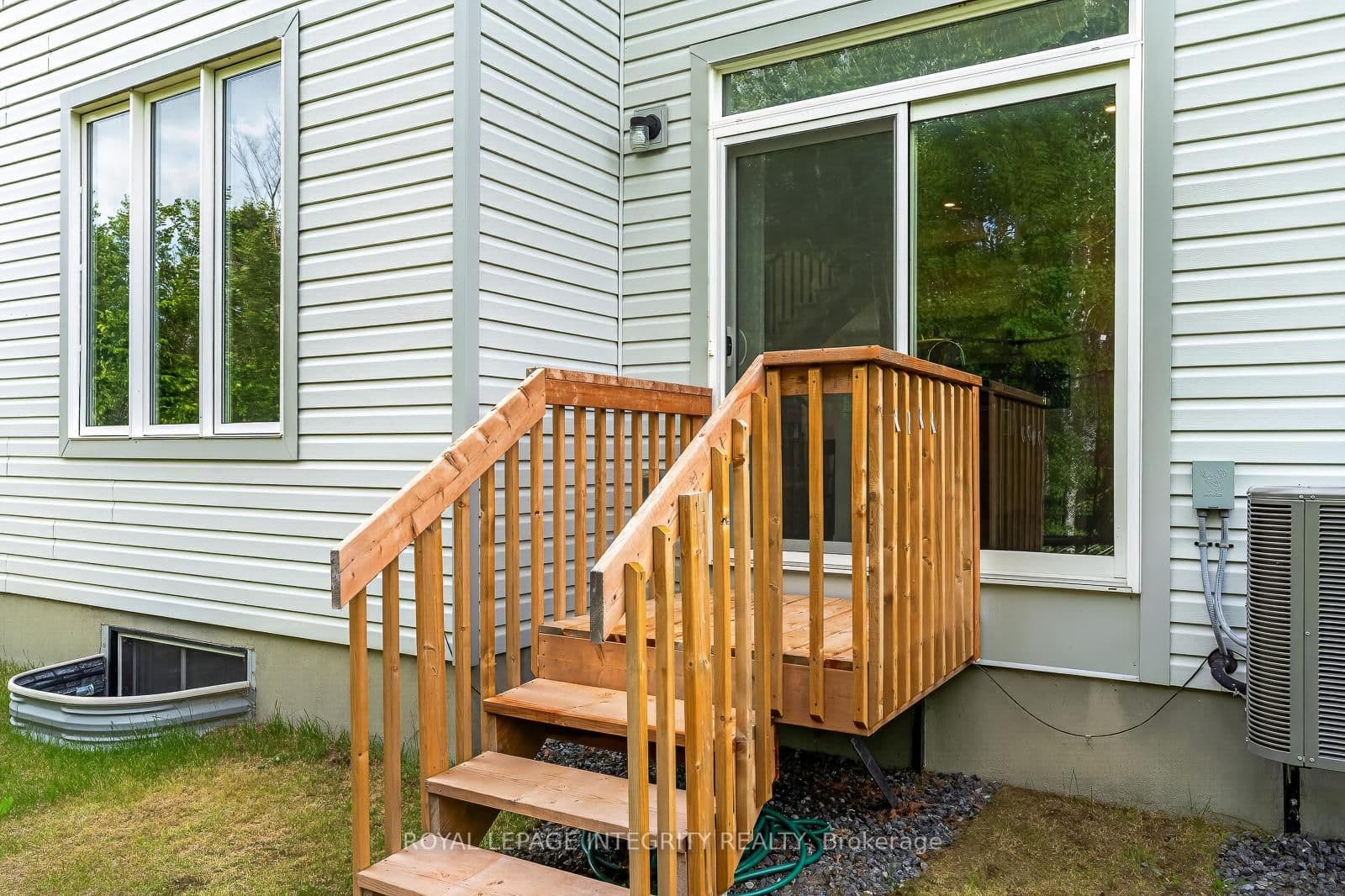 655 PERSIMMON Way thumbnail 43