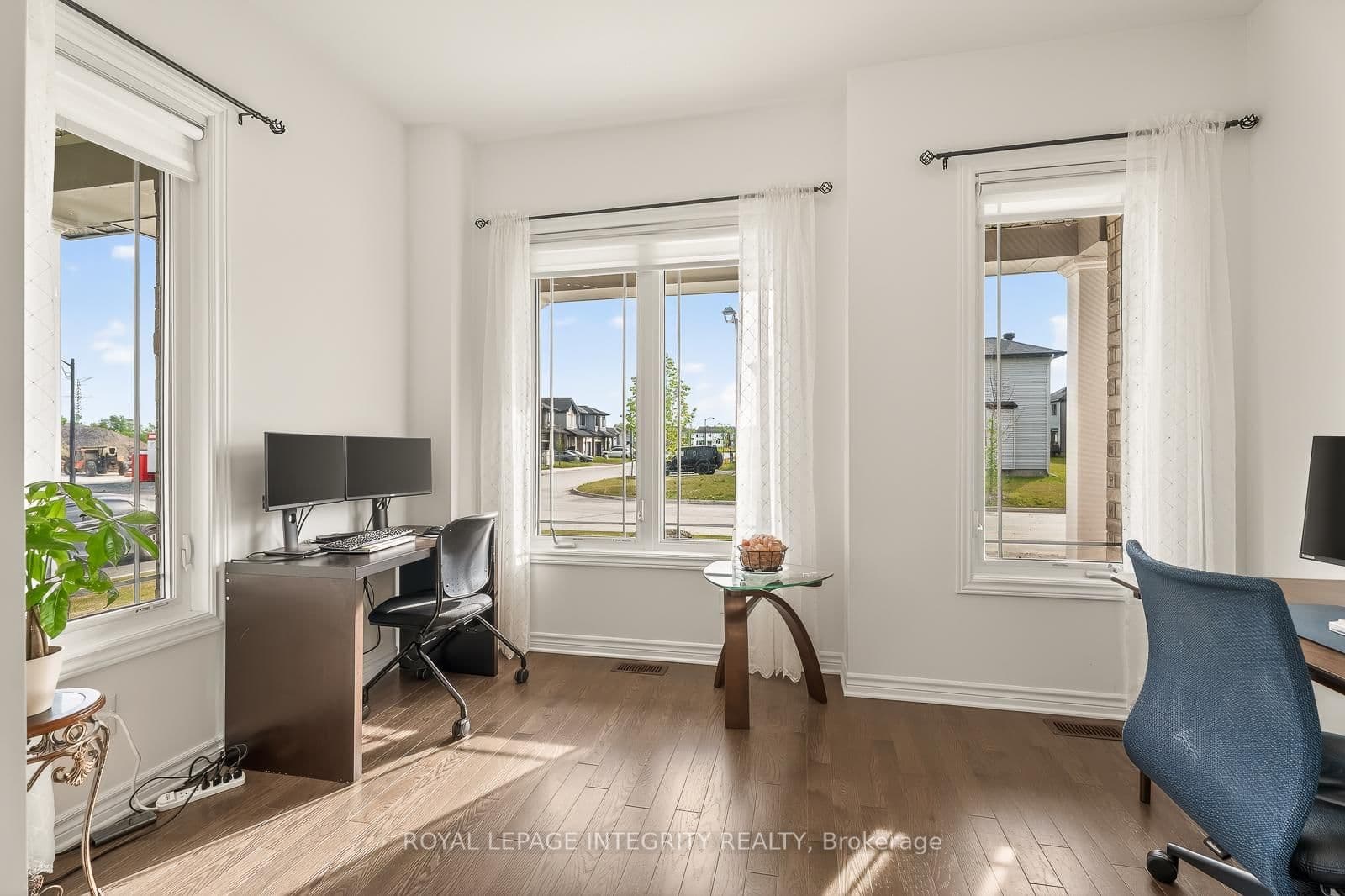 655 PERSIMMON Way thumbnail 5