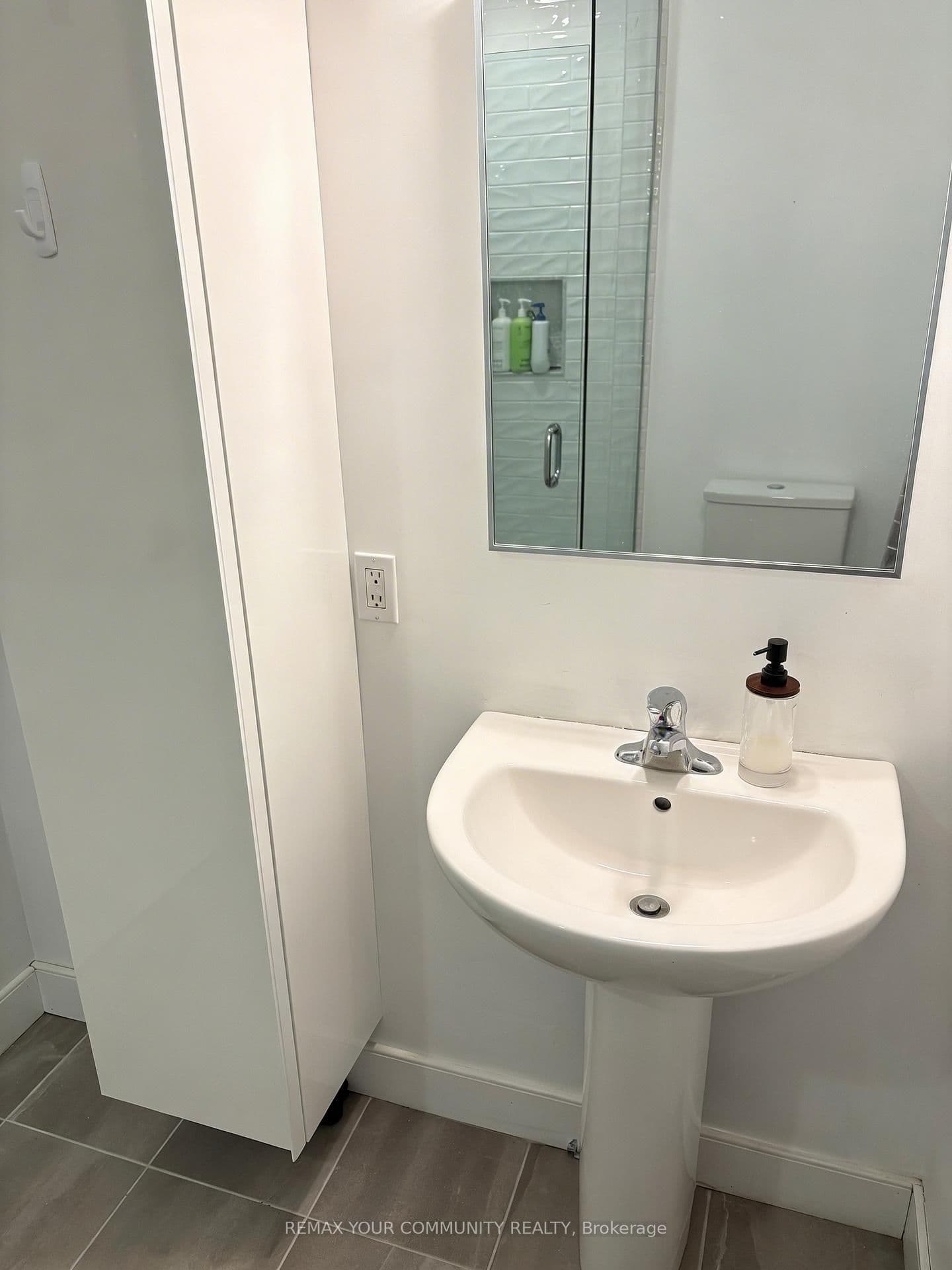 60 Arkell Road, Unit 63 thumbnail 8