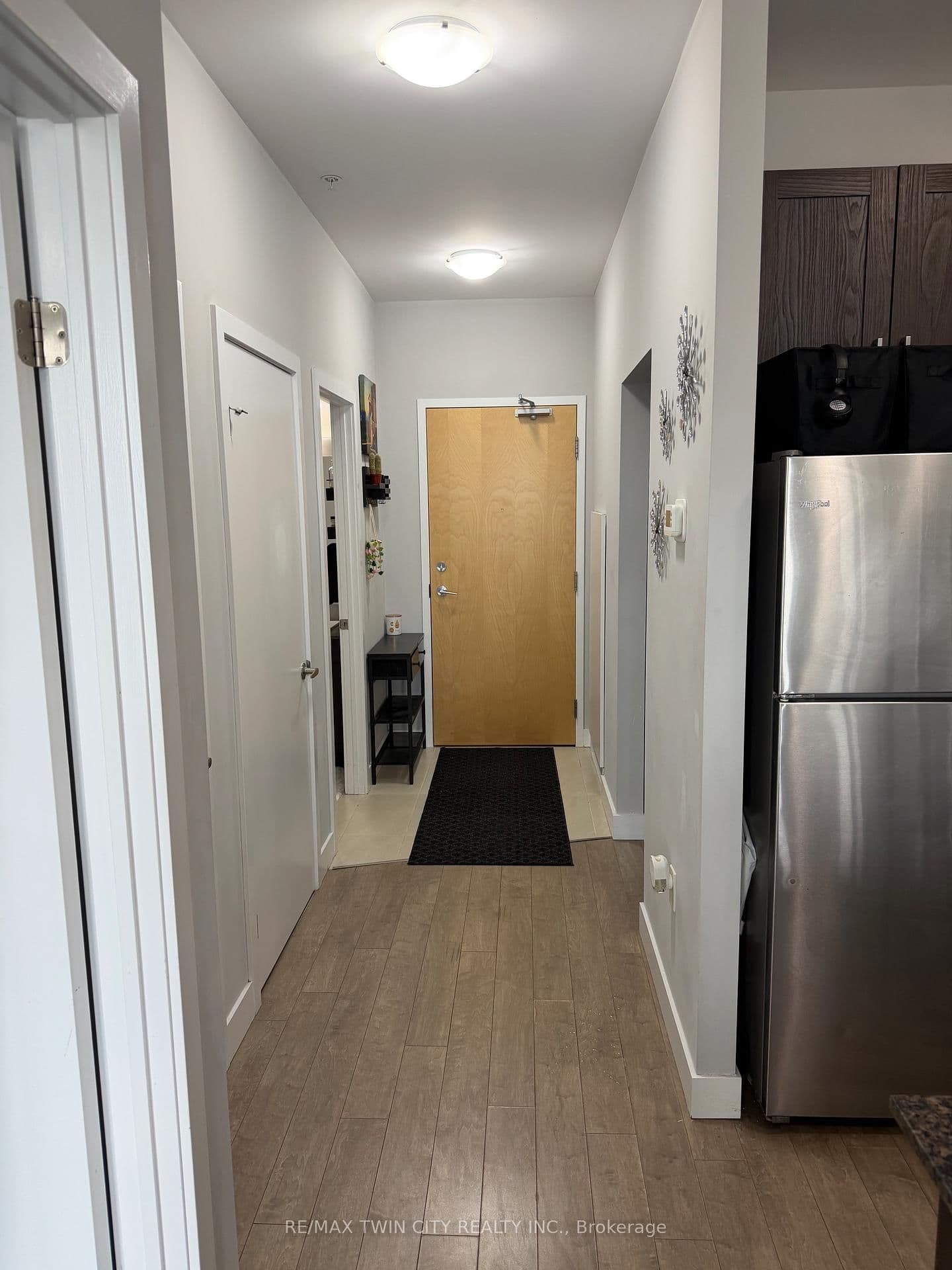 100 Garment Street, Unit 910 thumbnail 11
