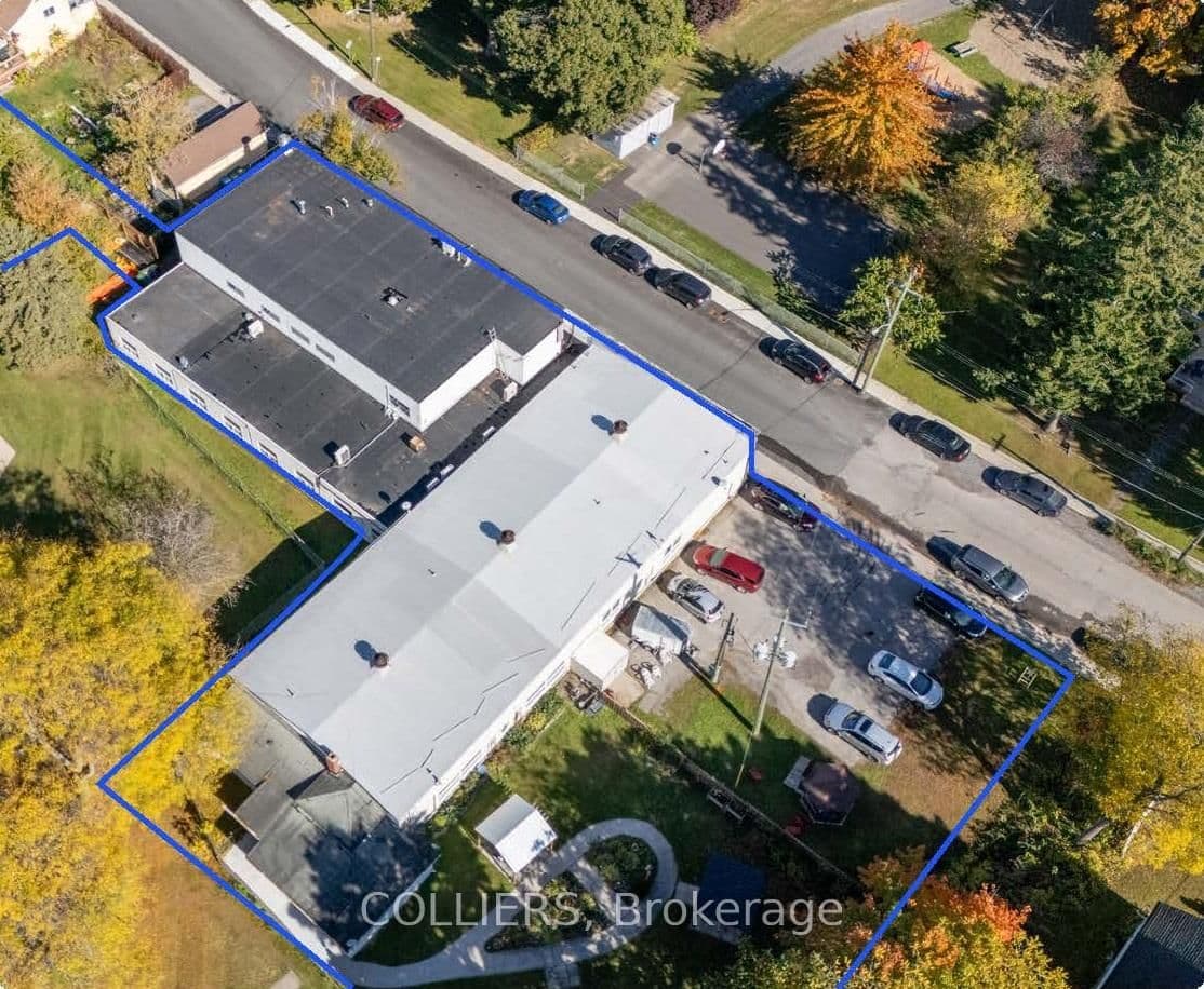 111 West Mary Street thumbnail 2