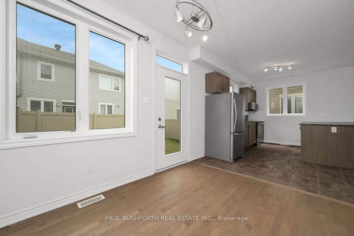 305 Lamarche Avenue thumbnail 13