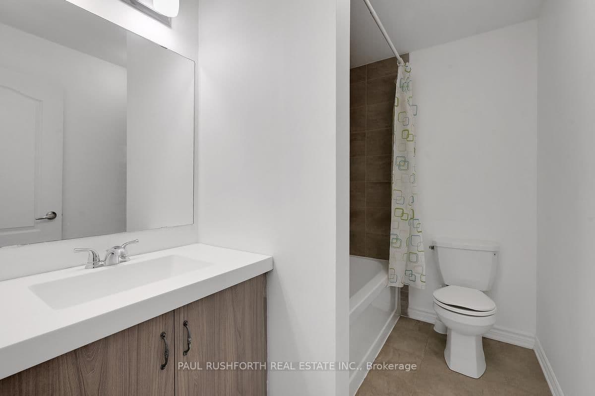 305 Lamarche Avenue thumbnail 21