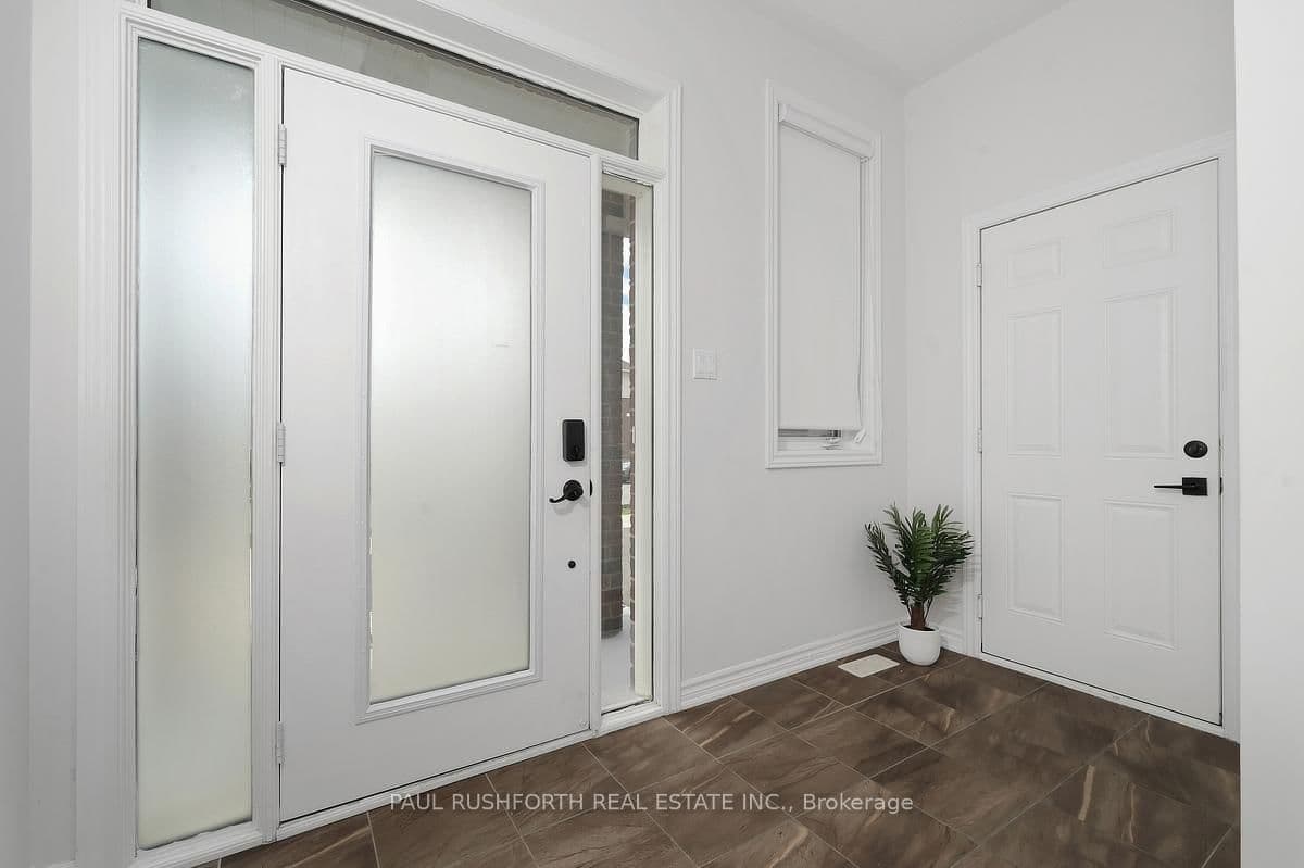 305 Lamarche Avenue thumbnail 3