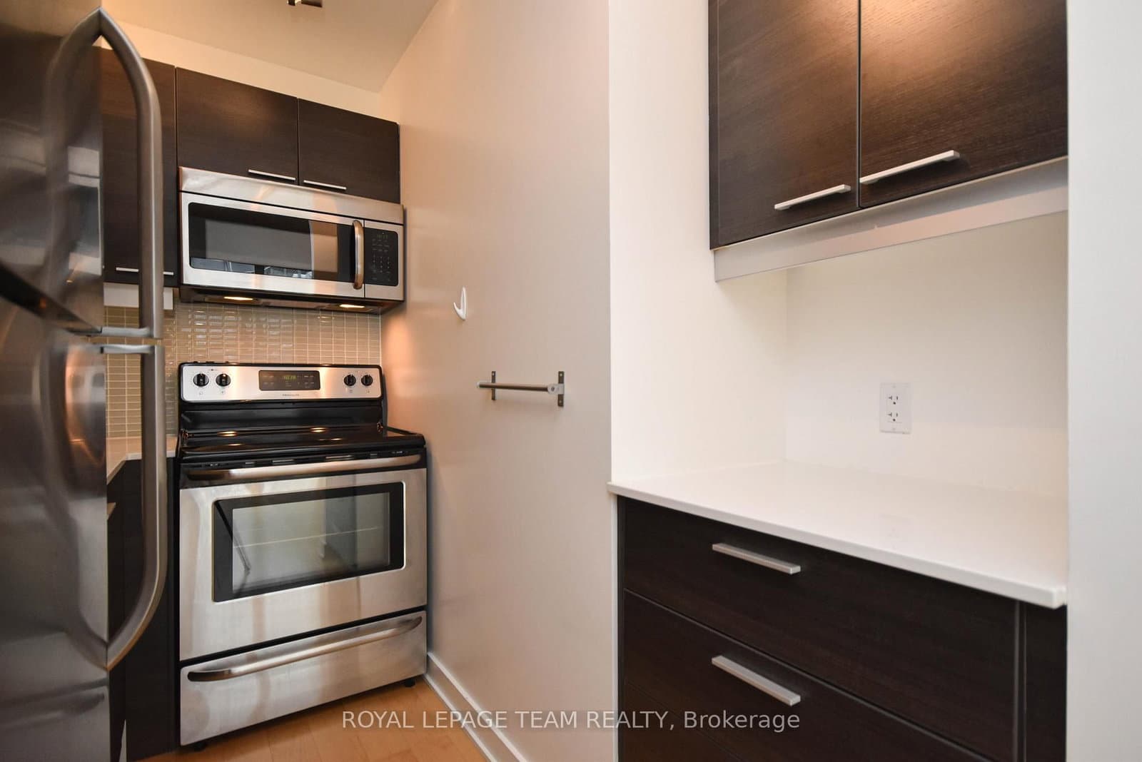 349 Mcleod Street, Unit 726 thumbnail 12