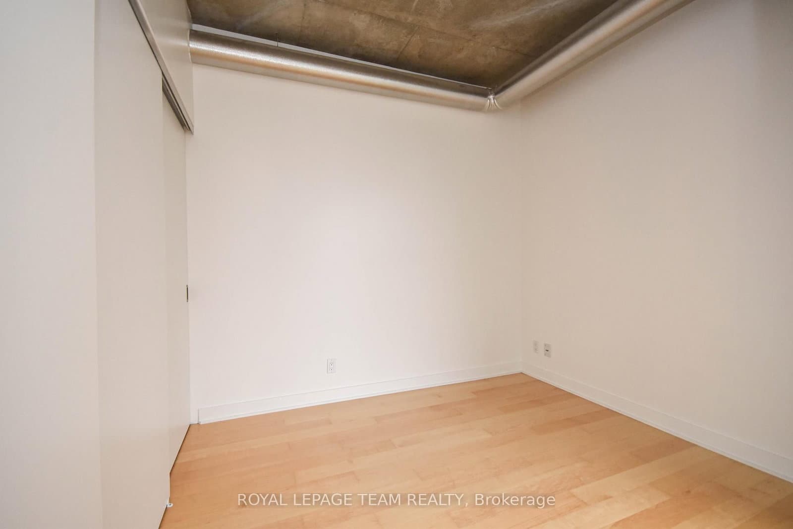349 Mcleod Street, Unit 726 thumbnail 18