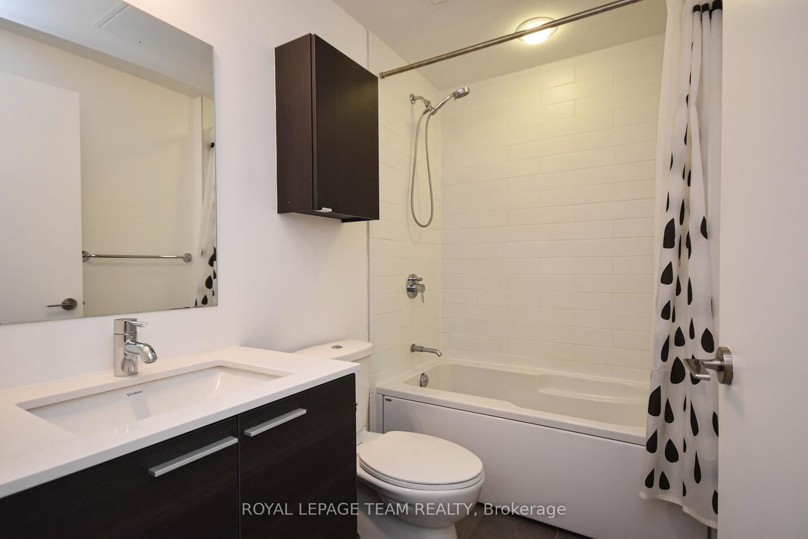 349 Mcleod Street, Unit 726 thumbnail 22