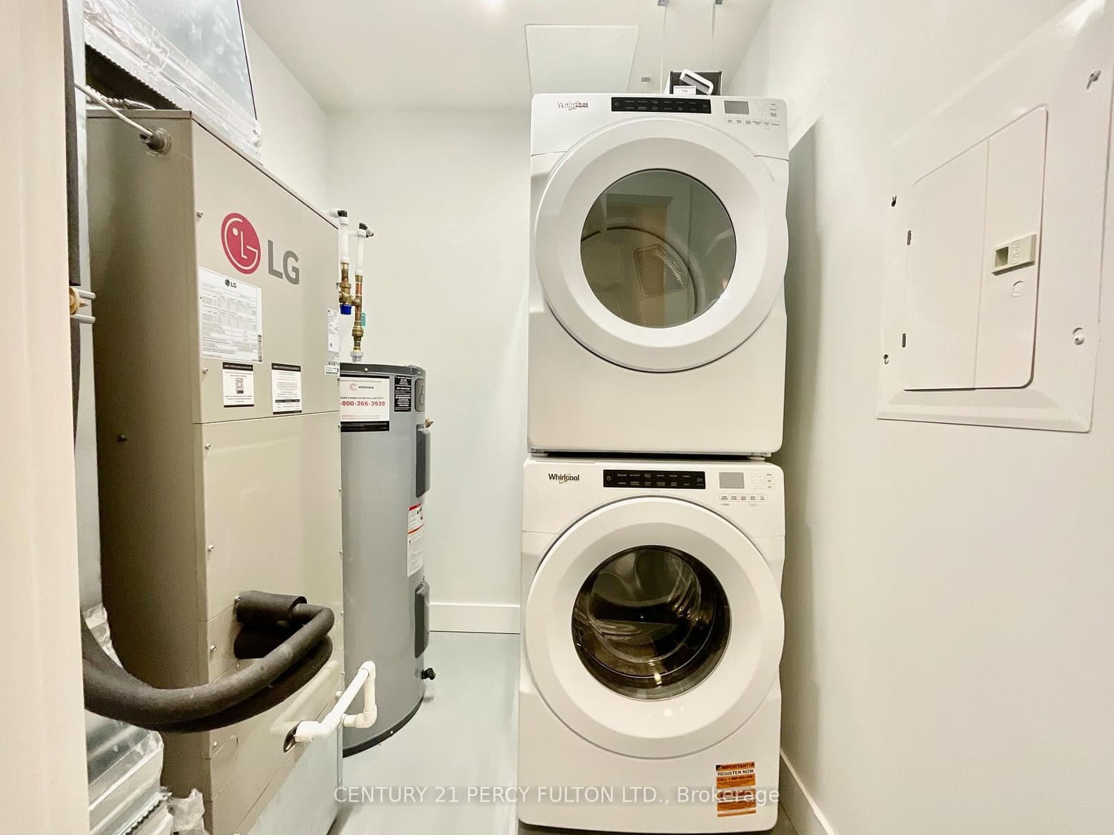 1100 Lackner Place, Unit 303 thumbnail 16