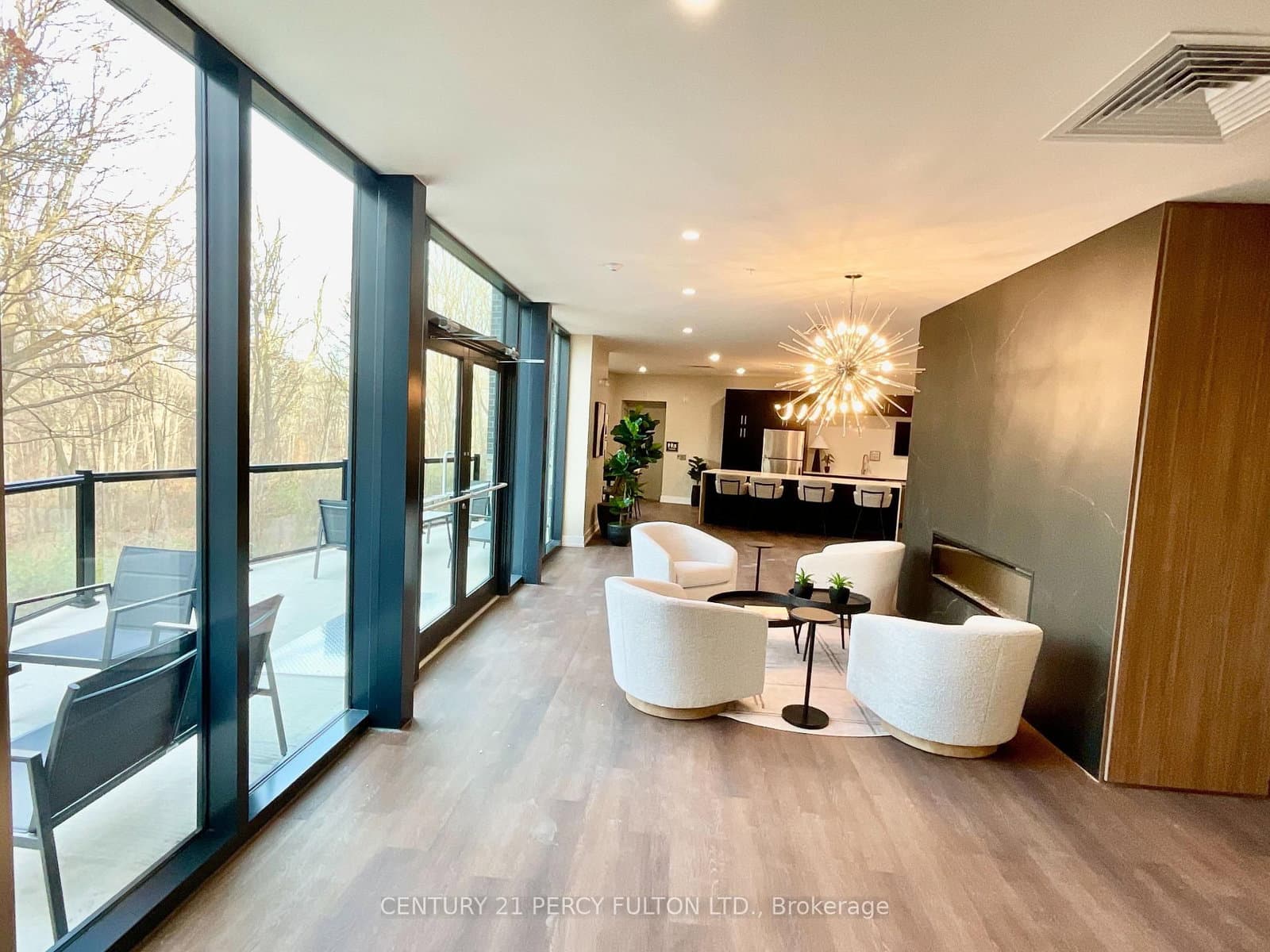 1100 Lackner Place, Unit 303 thumbnail 2