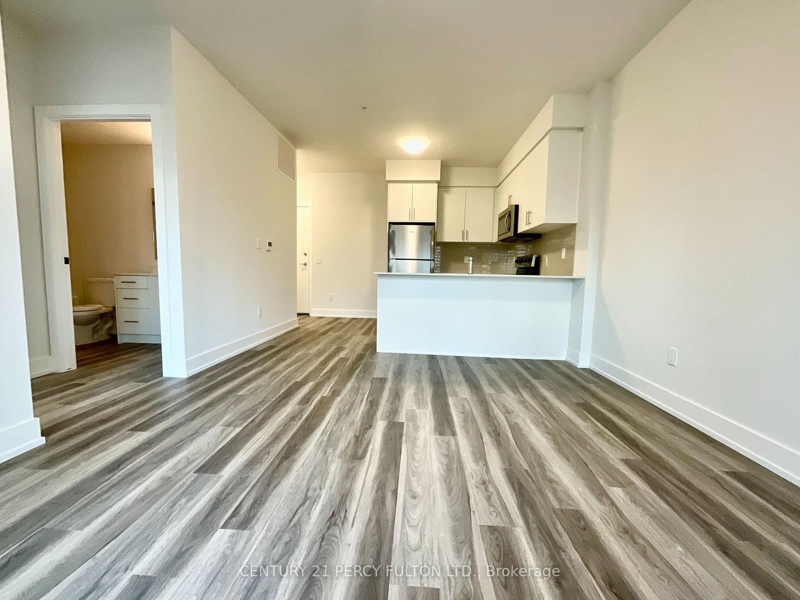 1100 Lackner Place, Unit 303 thumbnail 7