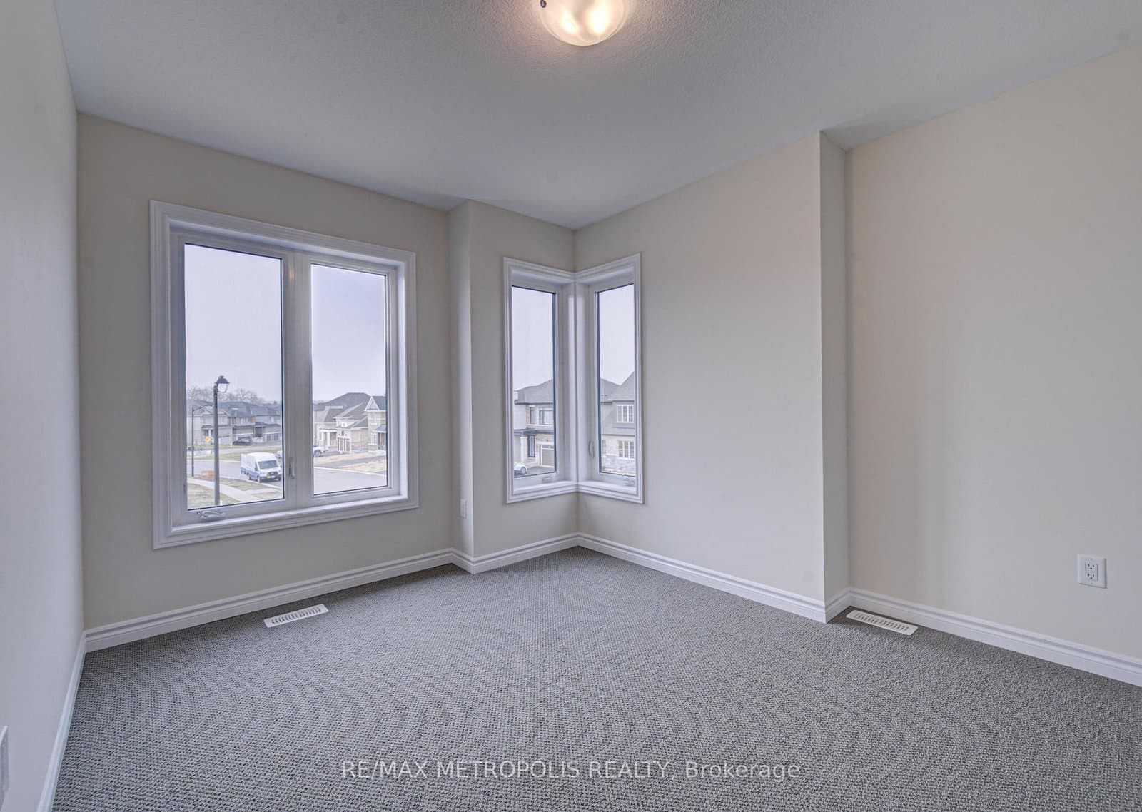 25 Heming Street thumbnail 33