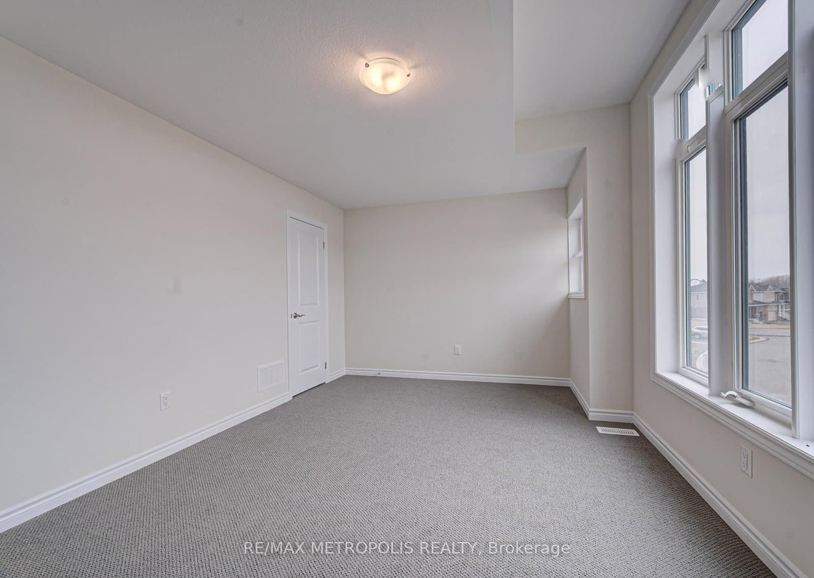 25 Heming Street thumbnail 35