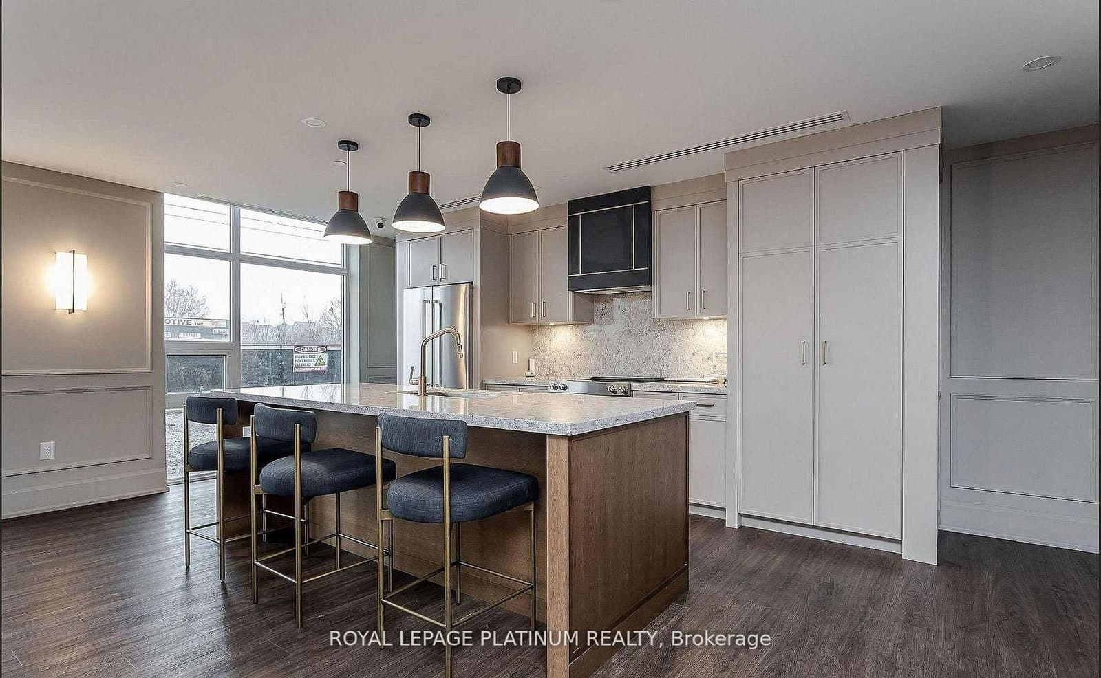 470 Dundas Street E, Unit 114 thumbnail 17