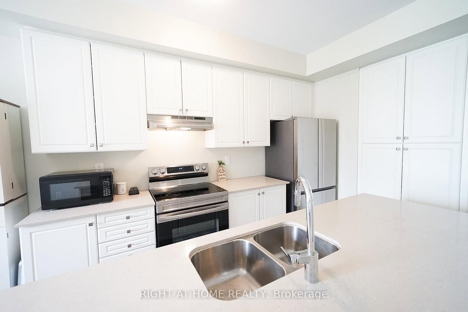 185 Bedrock Drive, Unit 23 thumbnail 4