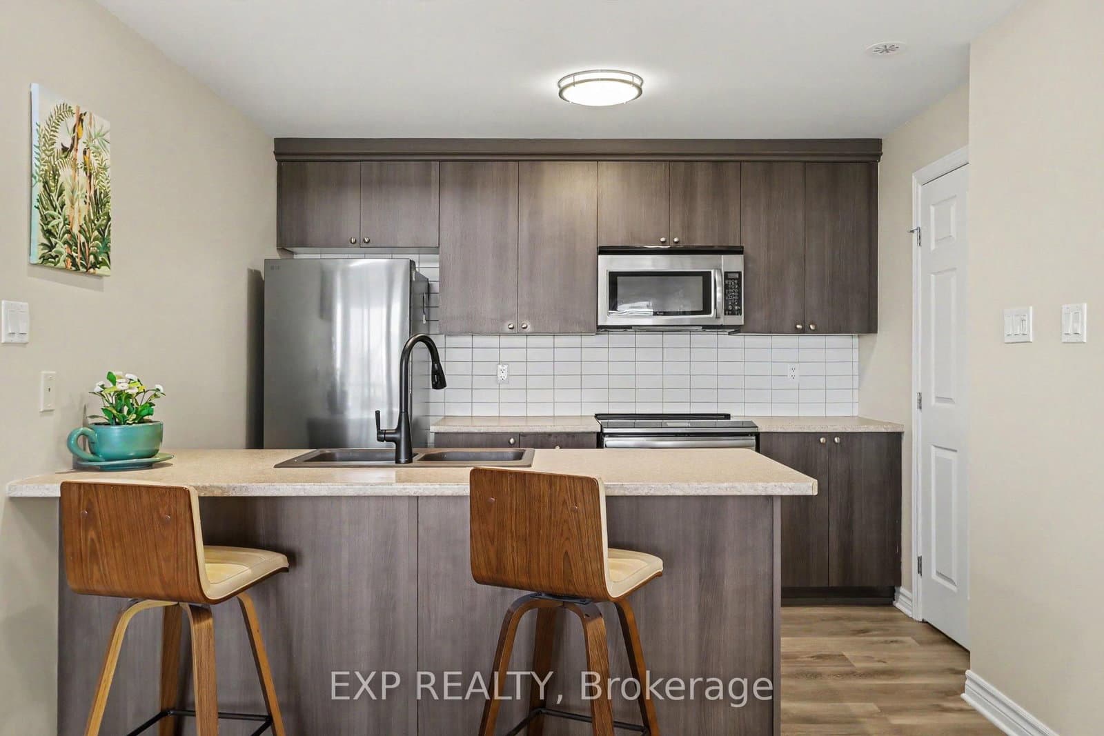 135 Harthill Way, Unit J thumbnail 13