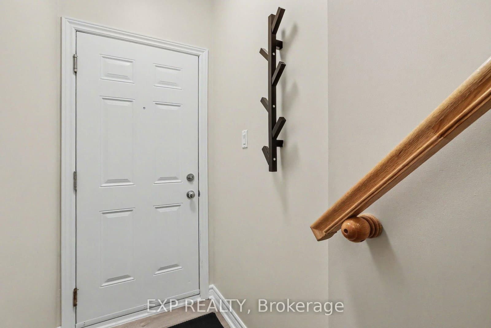 135 Harthill Way, Unit J thumbnail 5