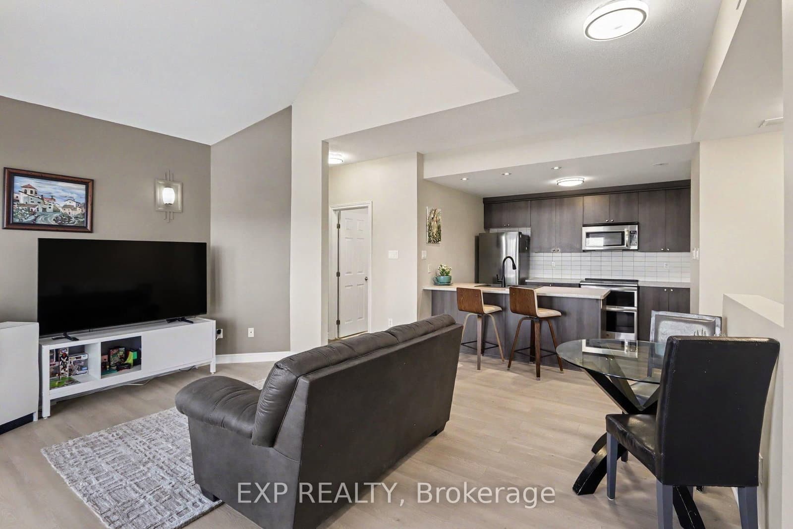 135 Harthill Way, Unit J thumbnail 7