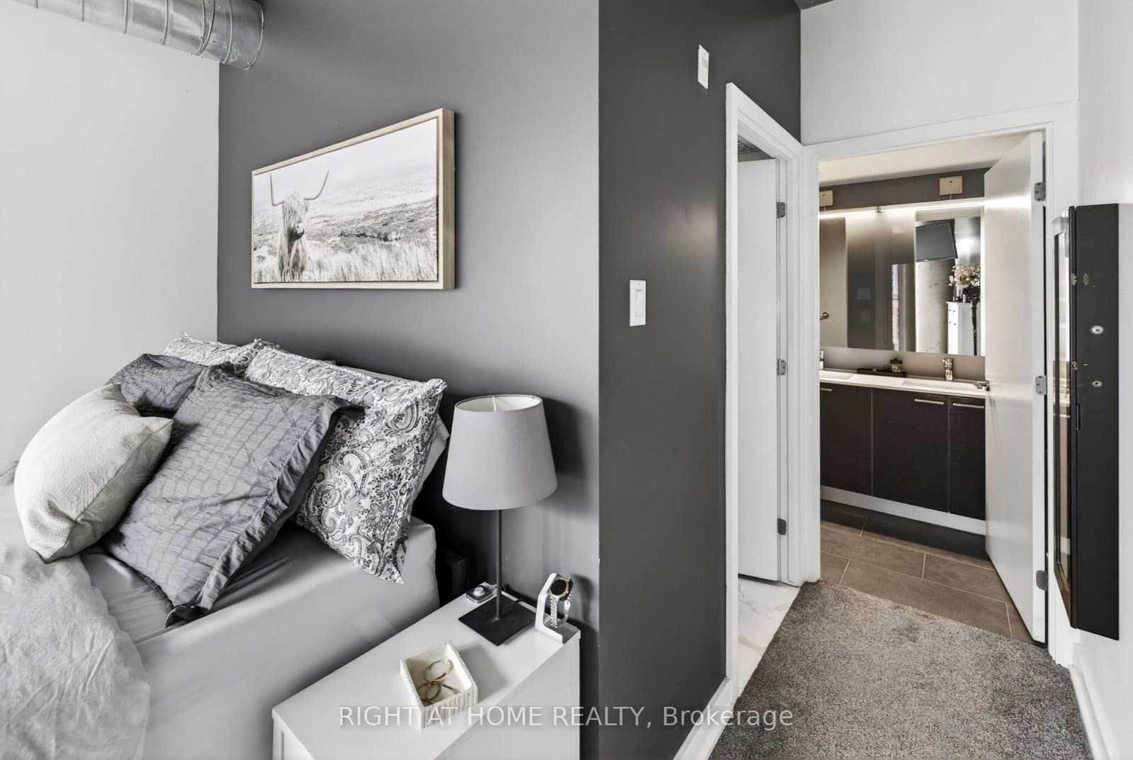 349 Mcleod Street, Unit 723 thumbnail 18