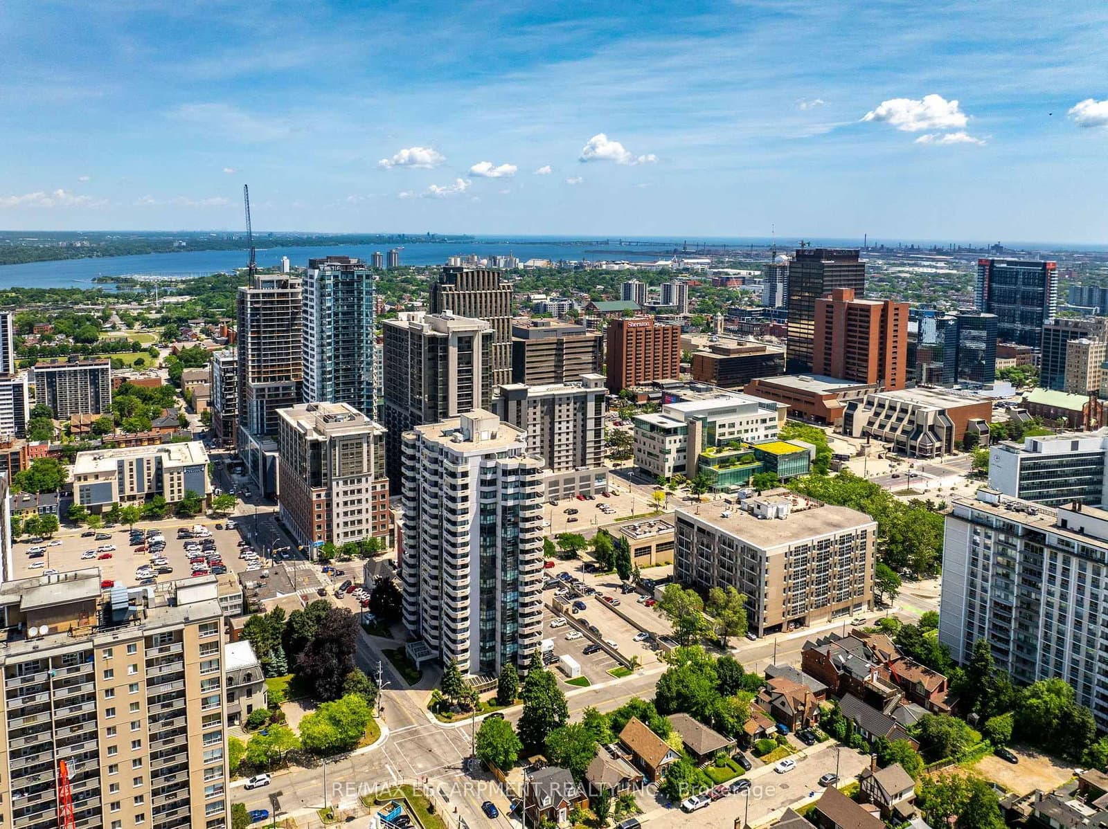 67 Caroline Street S, Unit 203 thumbnail 37