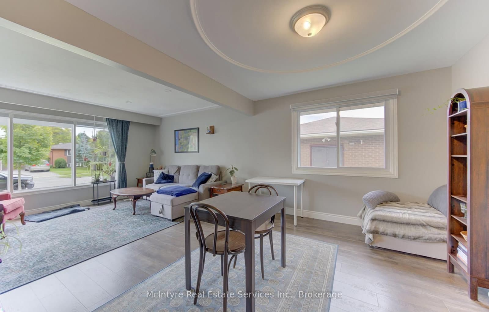 127 Strathcona Crescent thumbnail 12