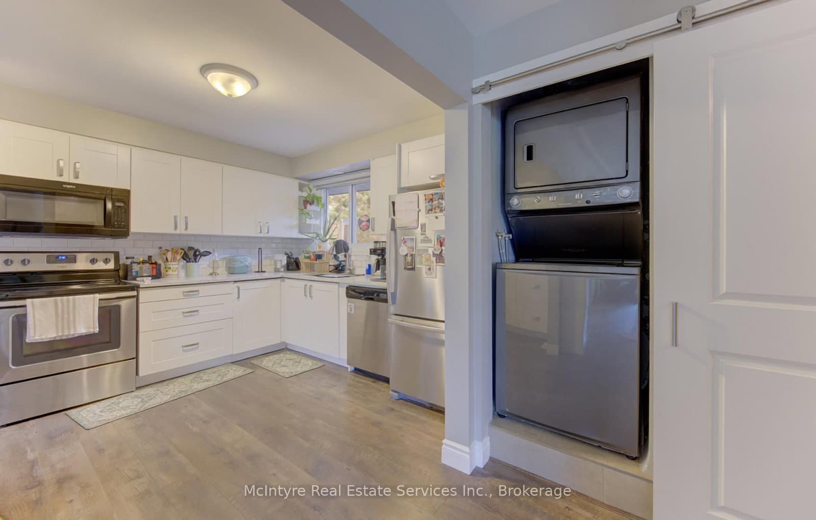 127 Strathcona Crescent thumbnail 14