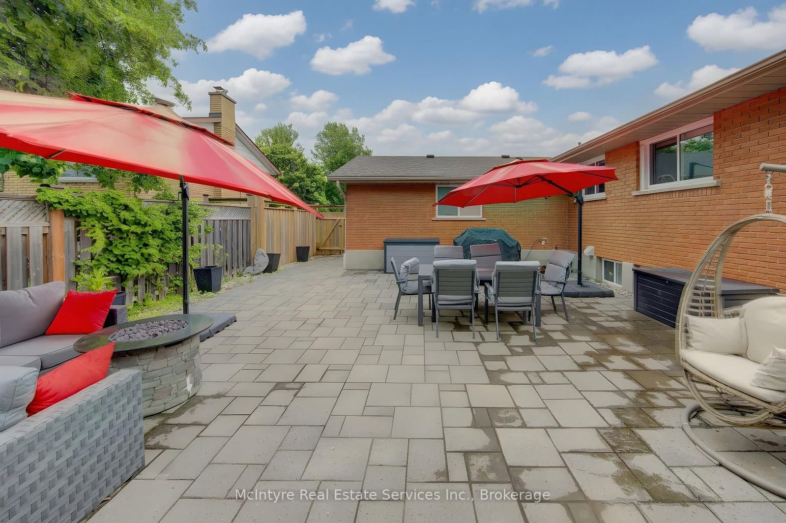 127 Strathcona Crescent thumbnail 47