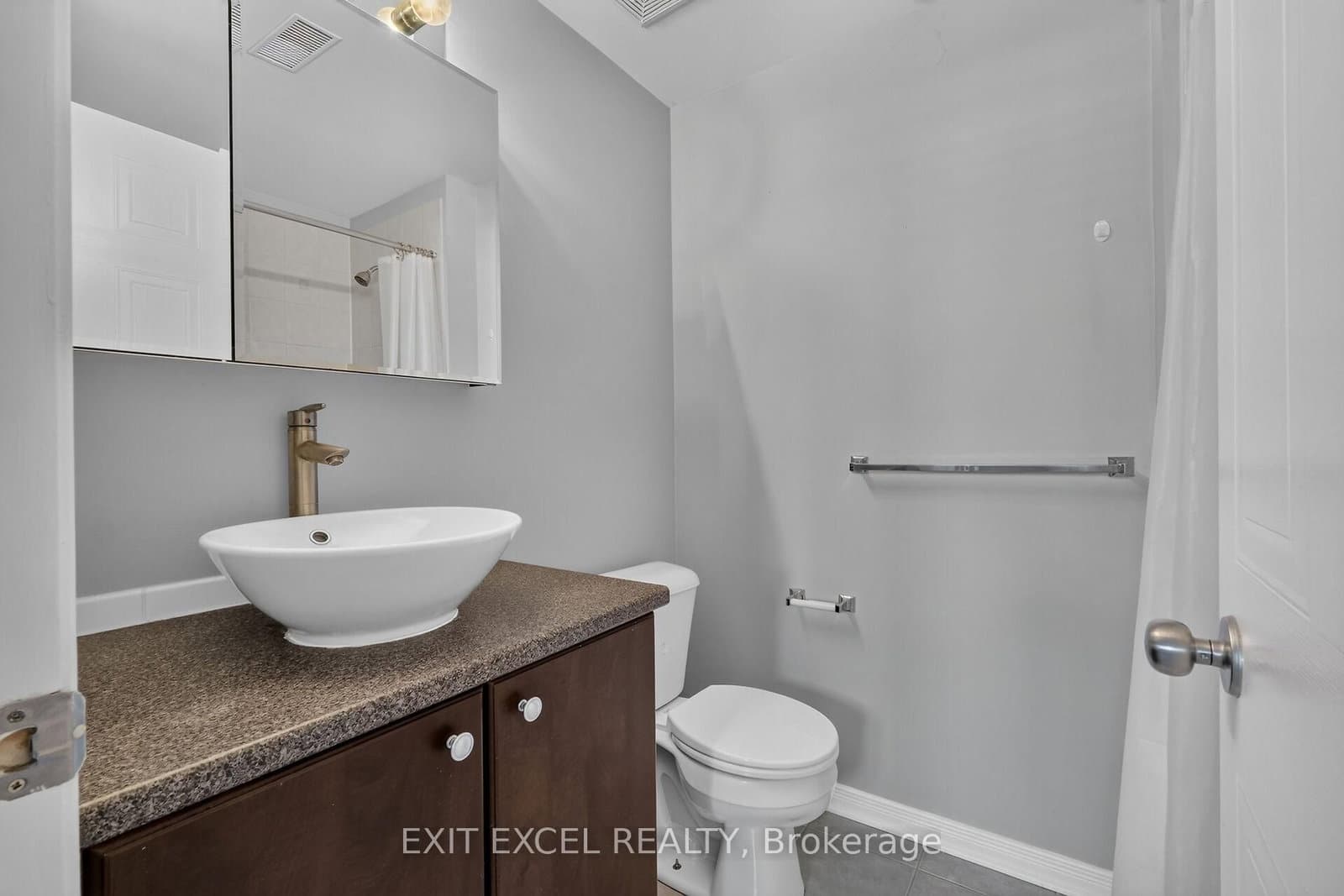 532 Lakeridge Drive, Unit 1 thumbnail 28