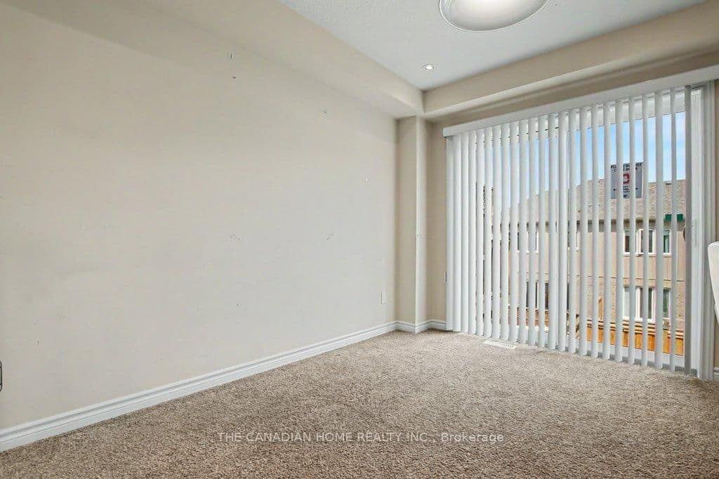 46 Jeffrey Drive thumbnail 11