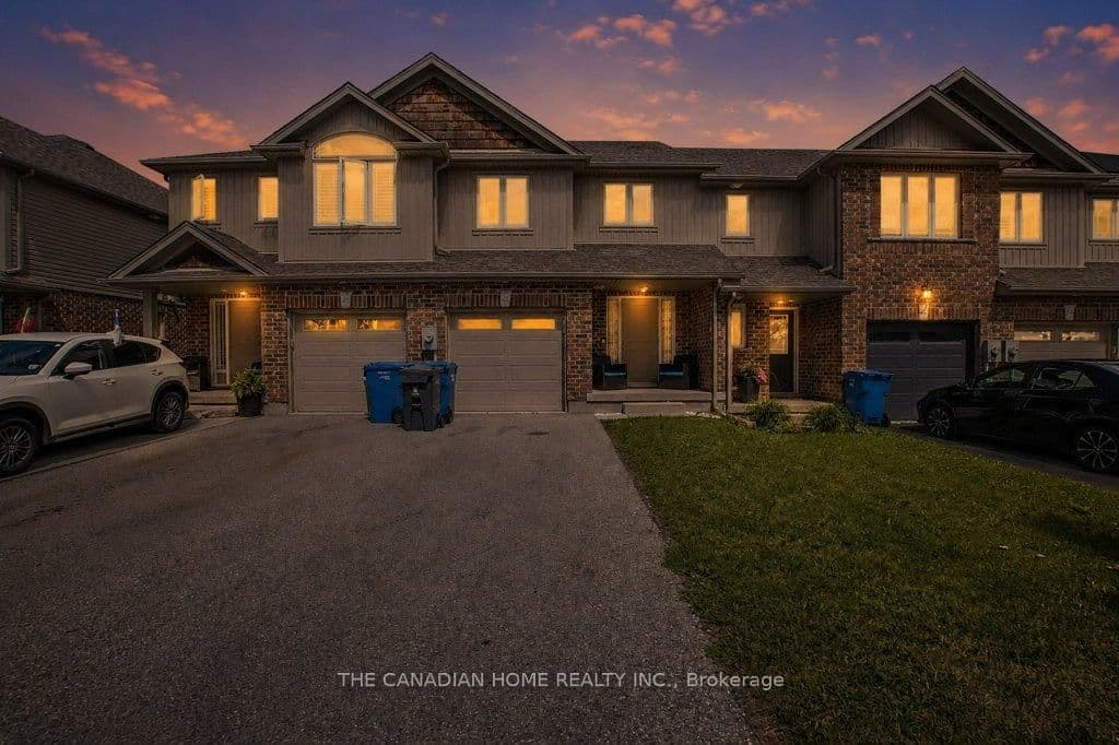 46 Jeffrey Drive thumbnail 3