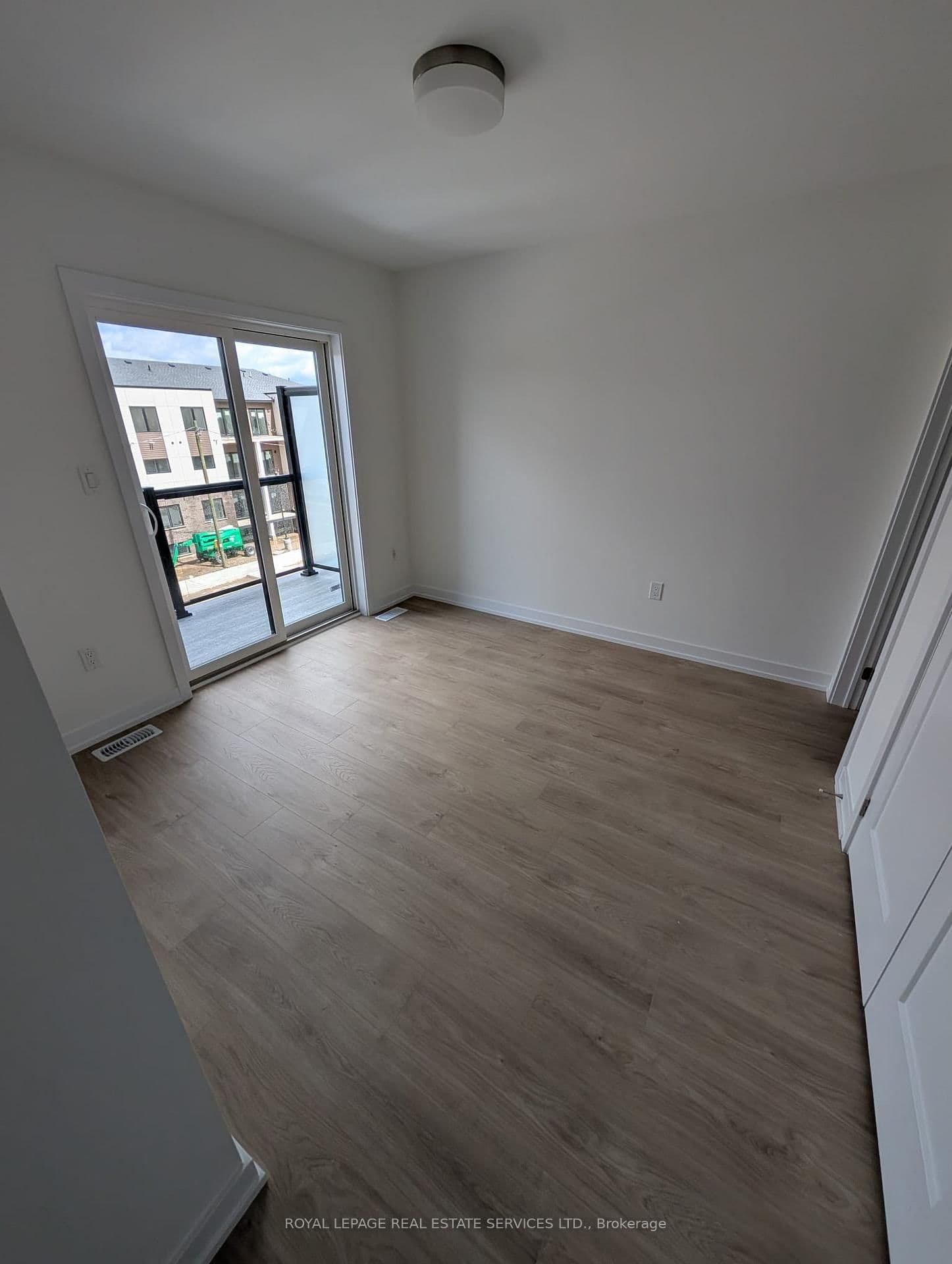 42 Lowes Road W, Unit 93 thumbnail 20