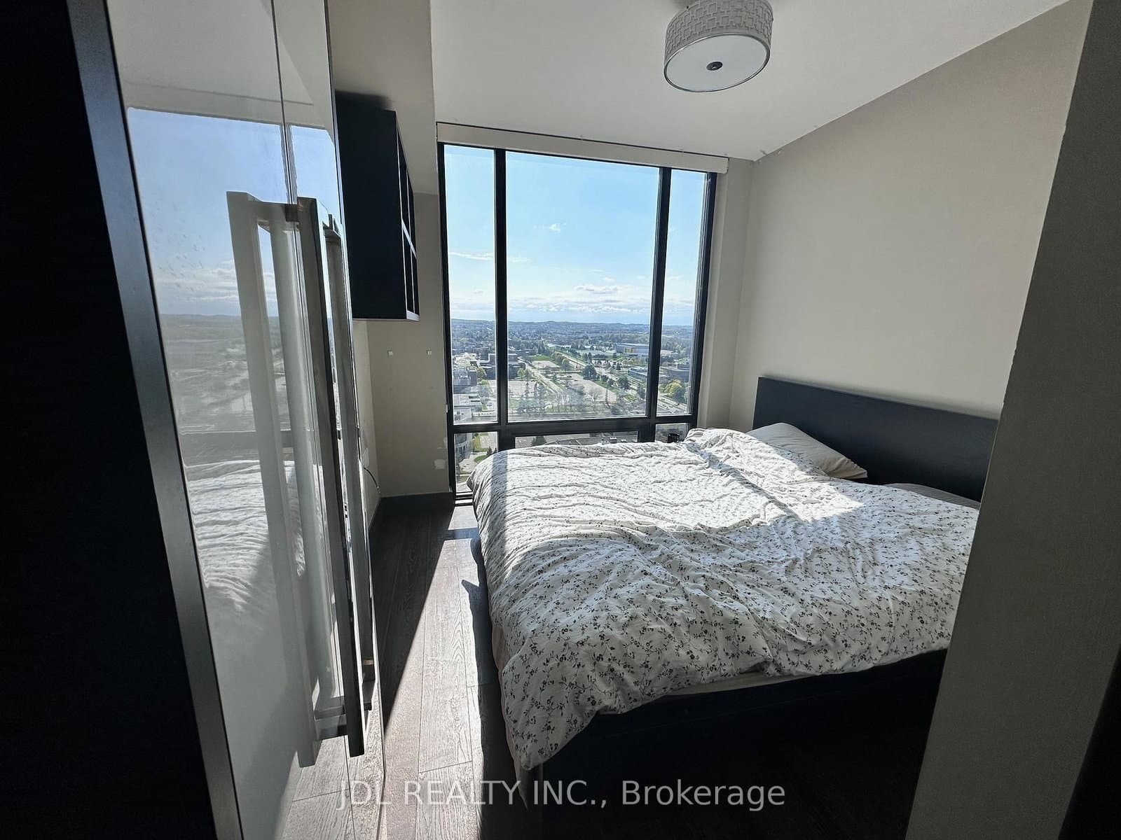 330 Phillip Street, Unit S2501 Shared unit thumbnail 4