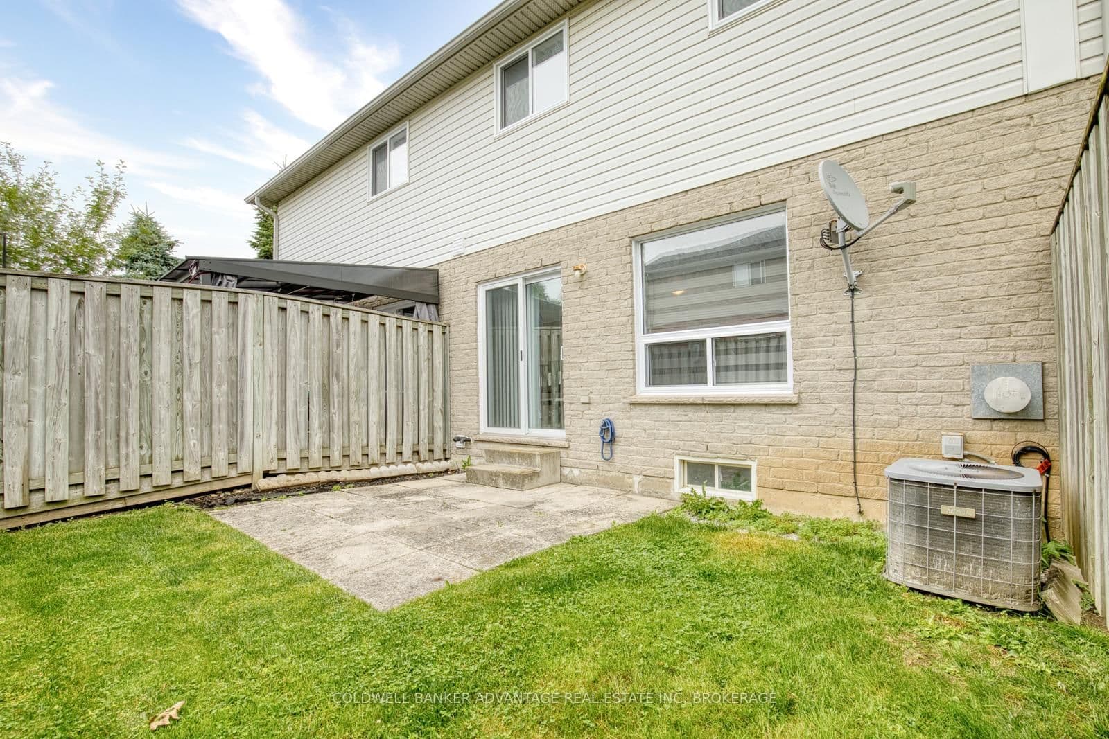 800 Paramount Drive, Unit 2 thumbnail 29