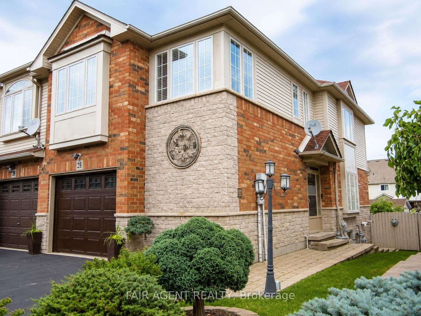 28 Elderberry Avenue thumbnail 2