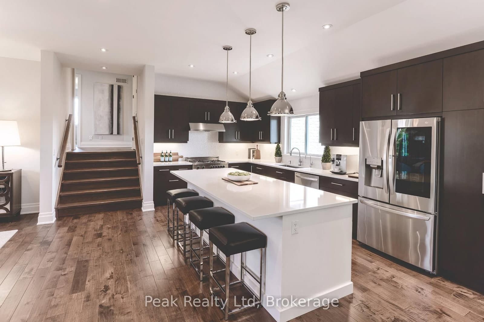 115 Kennedy Road thumbnail 10