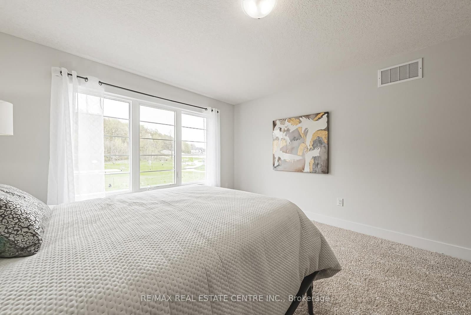 546 Benninger Drive thumbnail 32