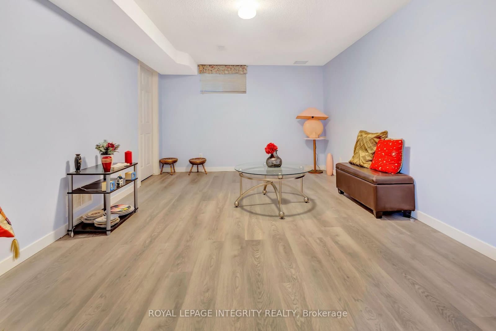 7 Westpointe Crescent thumbnail 30