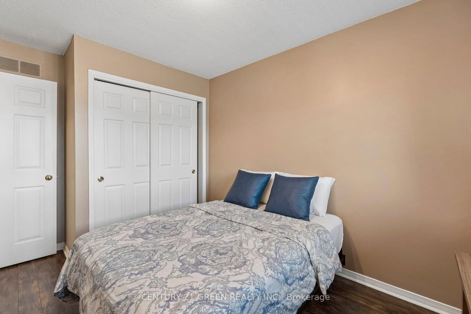 7470 Monastery Drive, Unit 4 thumbnail 21