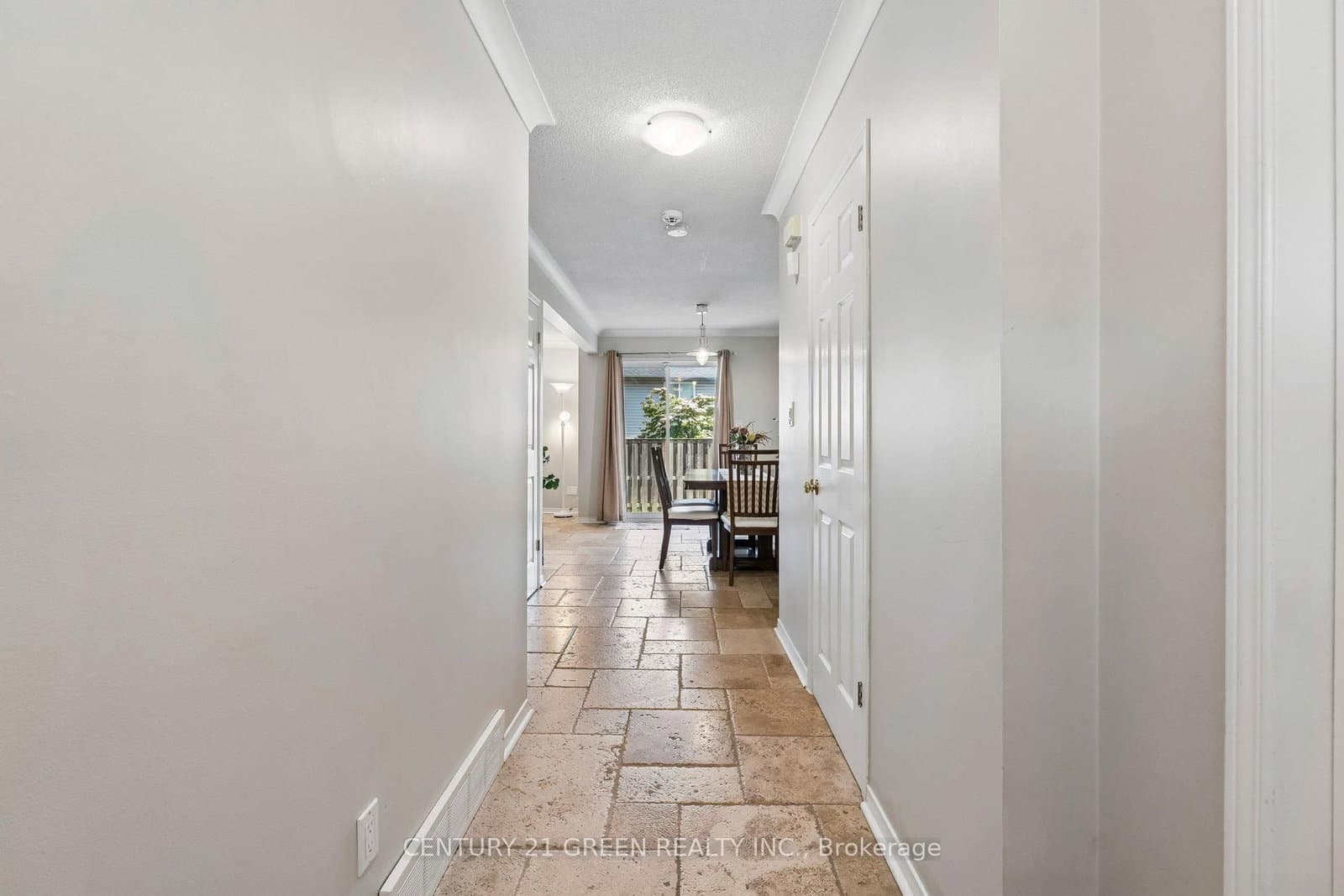7470 Monastery Drive, Unit 4 thumbnail 3