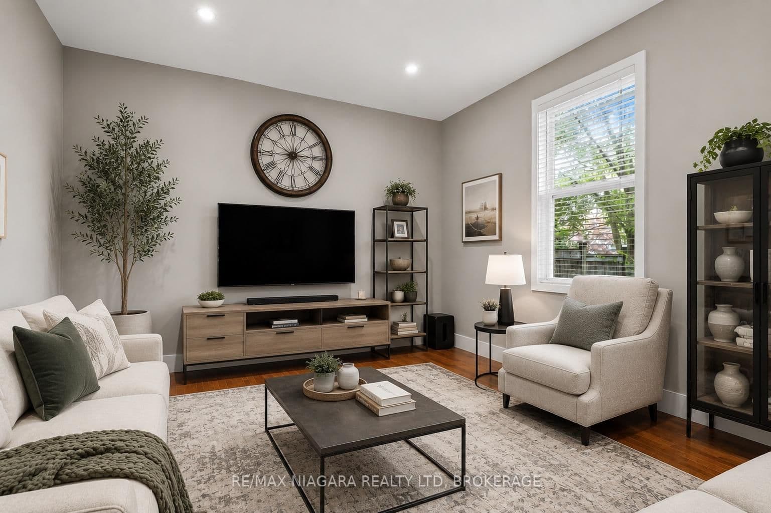 481 Victoria Street, Unit 3 thumbnail 15