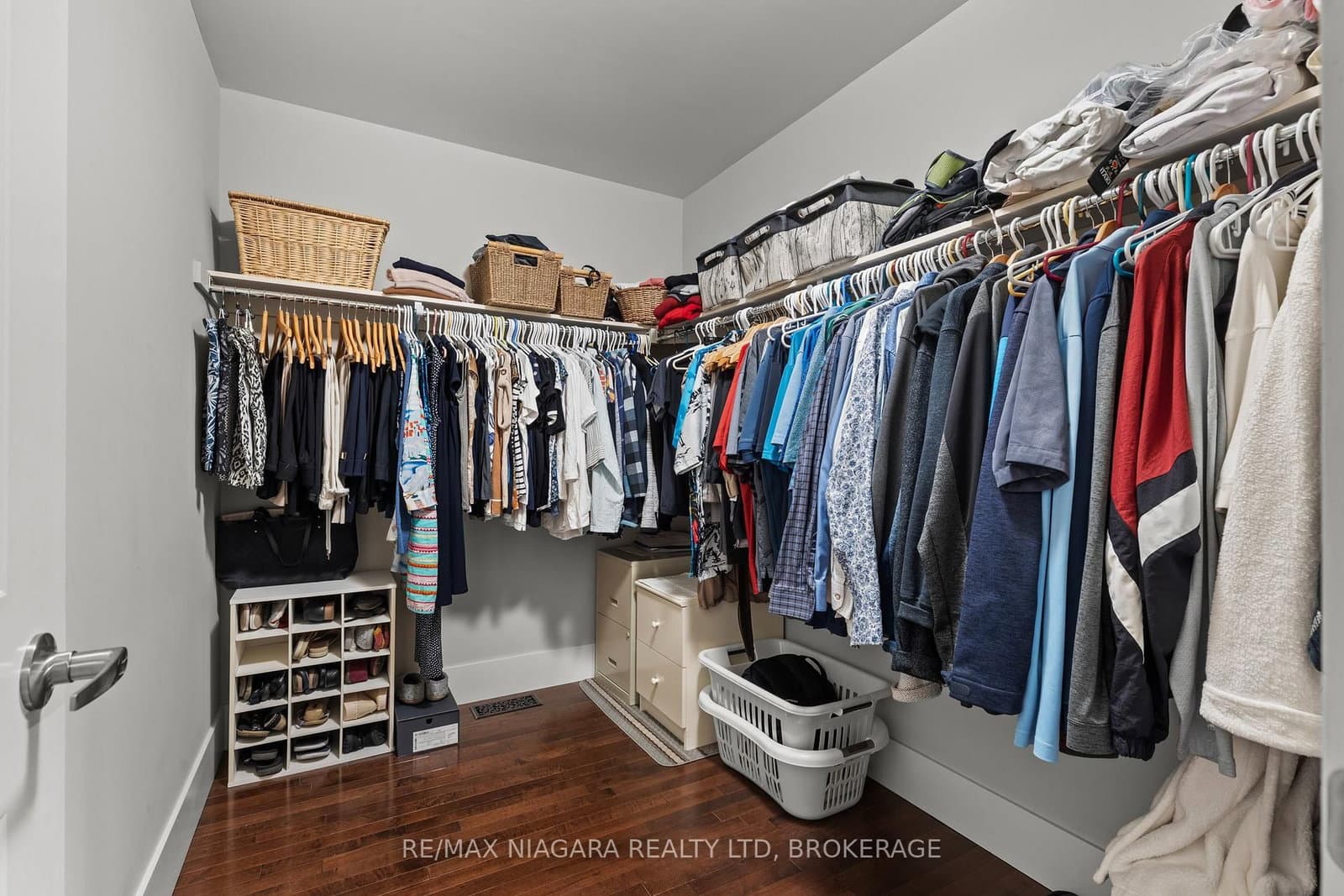 481 Victoria Street, Unit 3 thumbnail 28