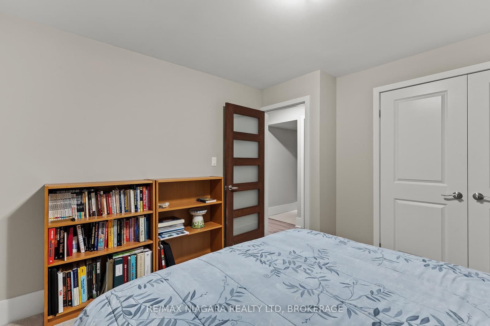 481 Victoria Street, Unit 3 thumbnail 33